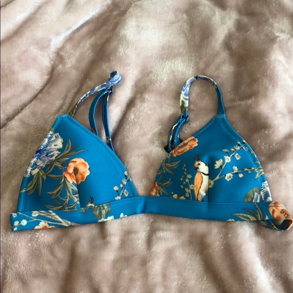 Triangl Bikini Top